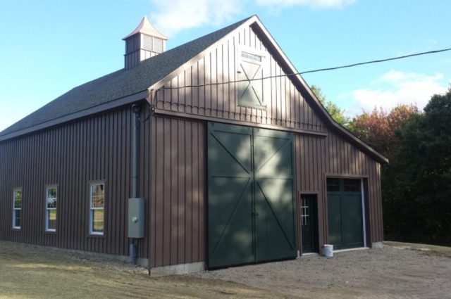 large garage with loft idea