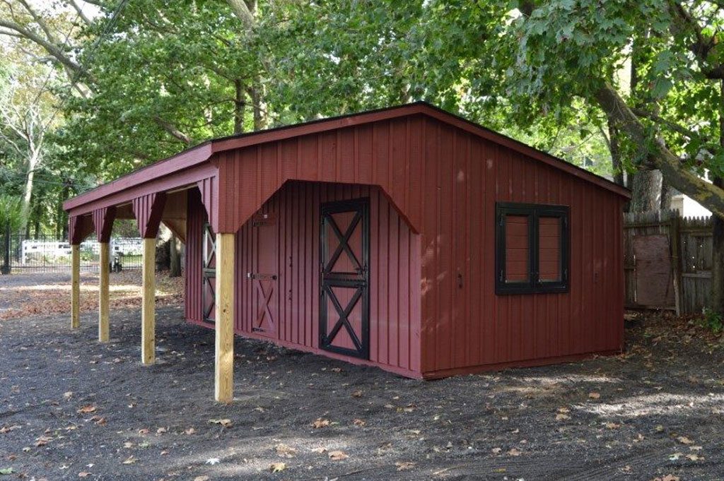 Small horse barn design and build