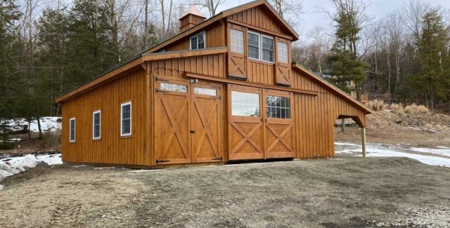 Equine Barns for Personal & Professional Use