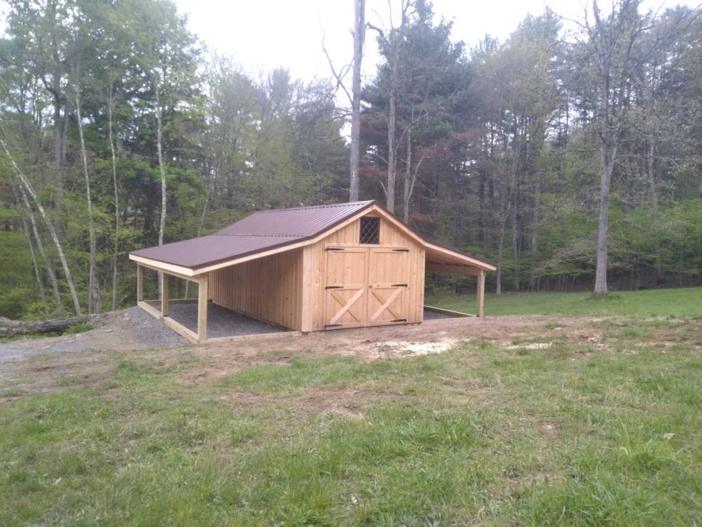 Small horse barn with dimensions of 12’ x 24’
